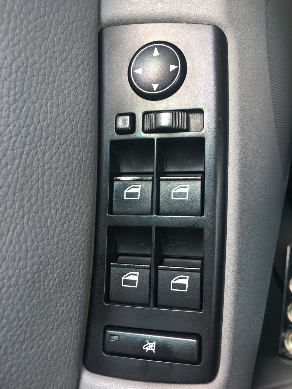 tMAAAgNvA A 960 обучение стеклоподъемников бмв х5 е70