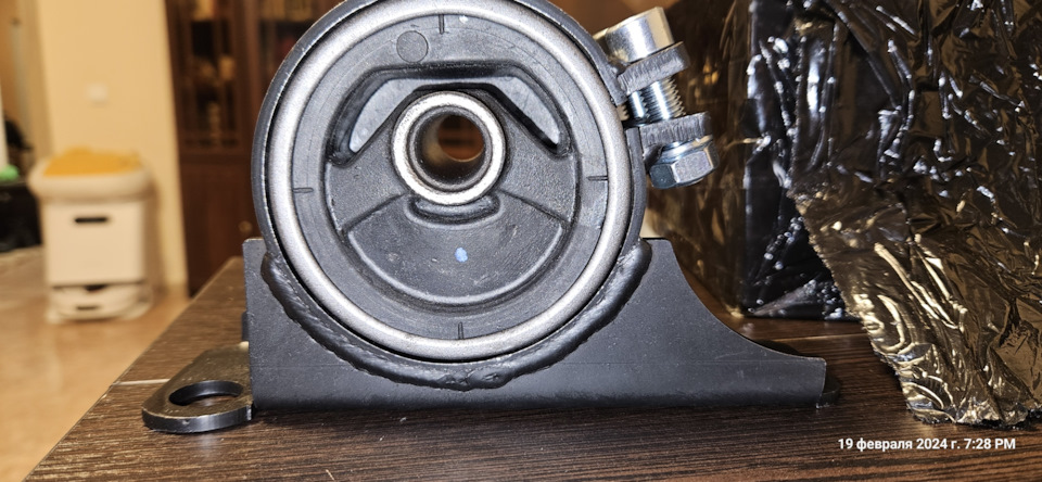 ComfortCustoms» Правая усиленная гидроопора двигателя vesta 8450030109 ...