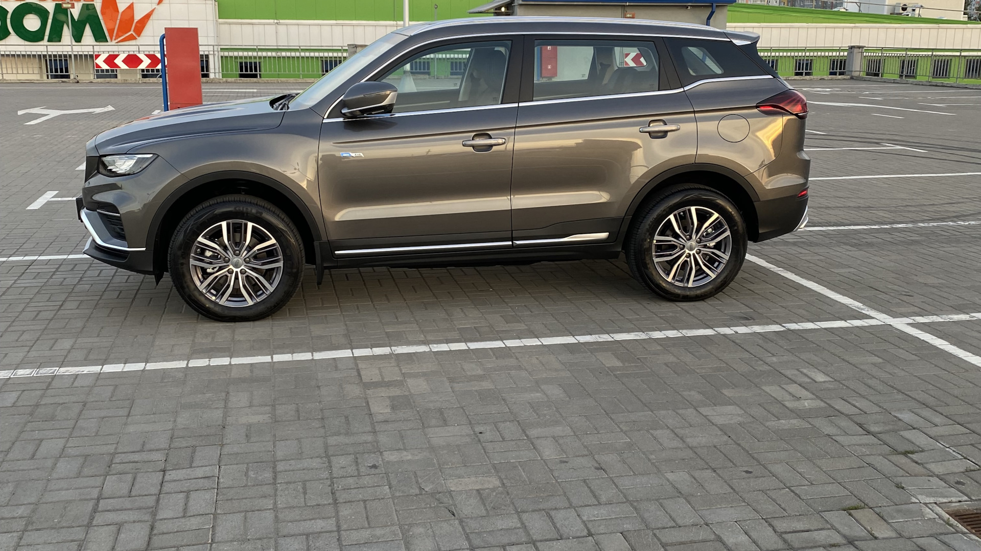 Geely Atlas Pro Купить В Орехово Зуево