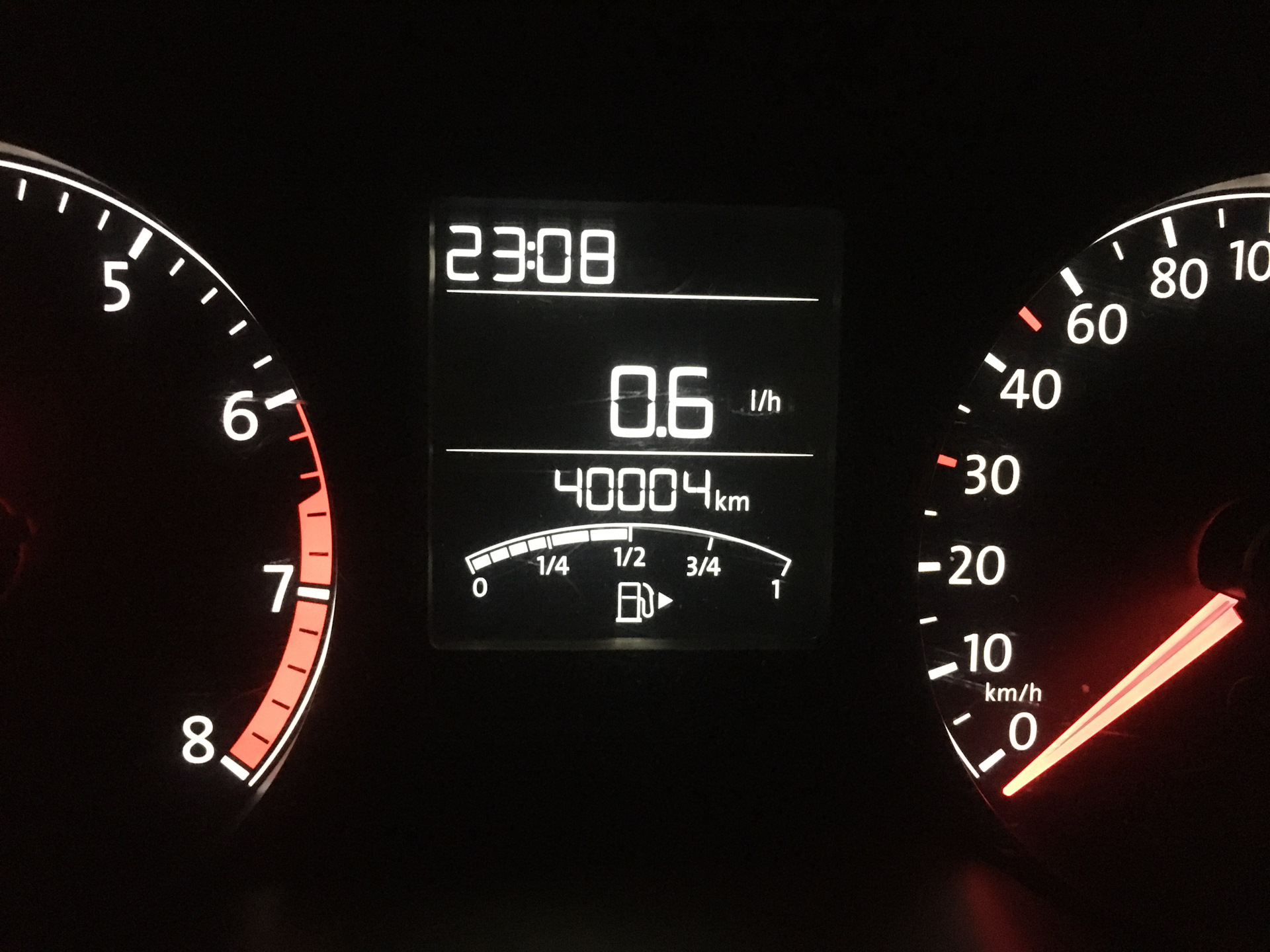 прогрев фольксваген поло 2016. 4. холостые обороты фольксваген поло. 4. фольксваген поло обороты.