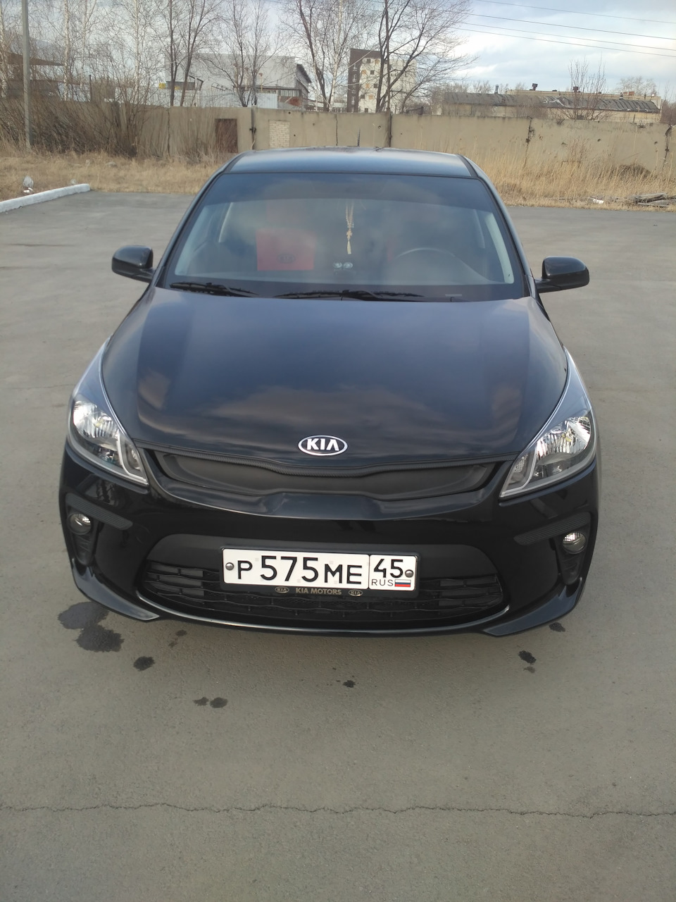 Хром полоска в чёрный карбон — KIA Rio (4G), 1,6 л, 2018 года | тюнинг |  DRIVE2