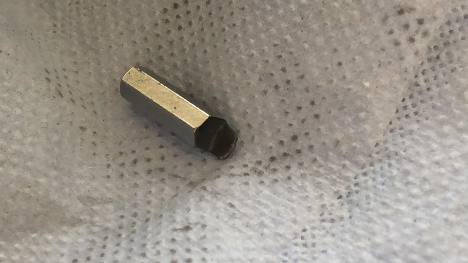 походе на шестигранник обломленный. — Ford Mondeo IV