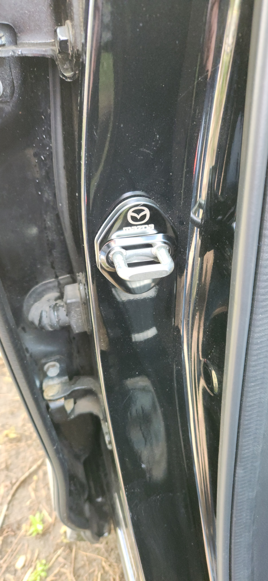Пост №5. Заглушки на петли и ограничители дверей — Mazda CX-5 (2G), 2,5 ...