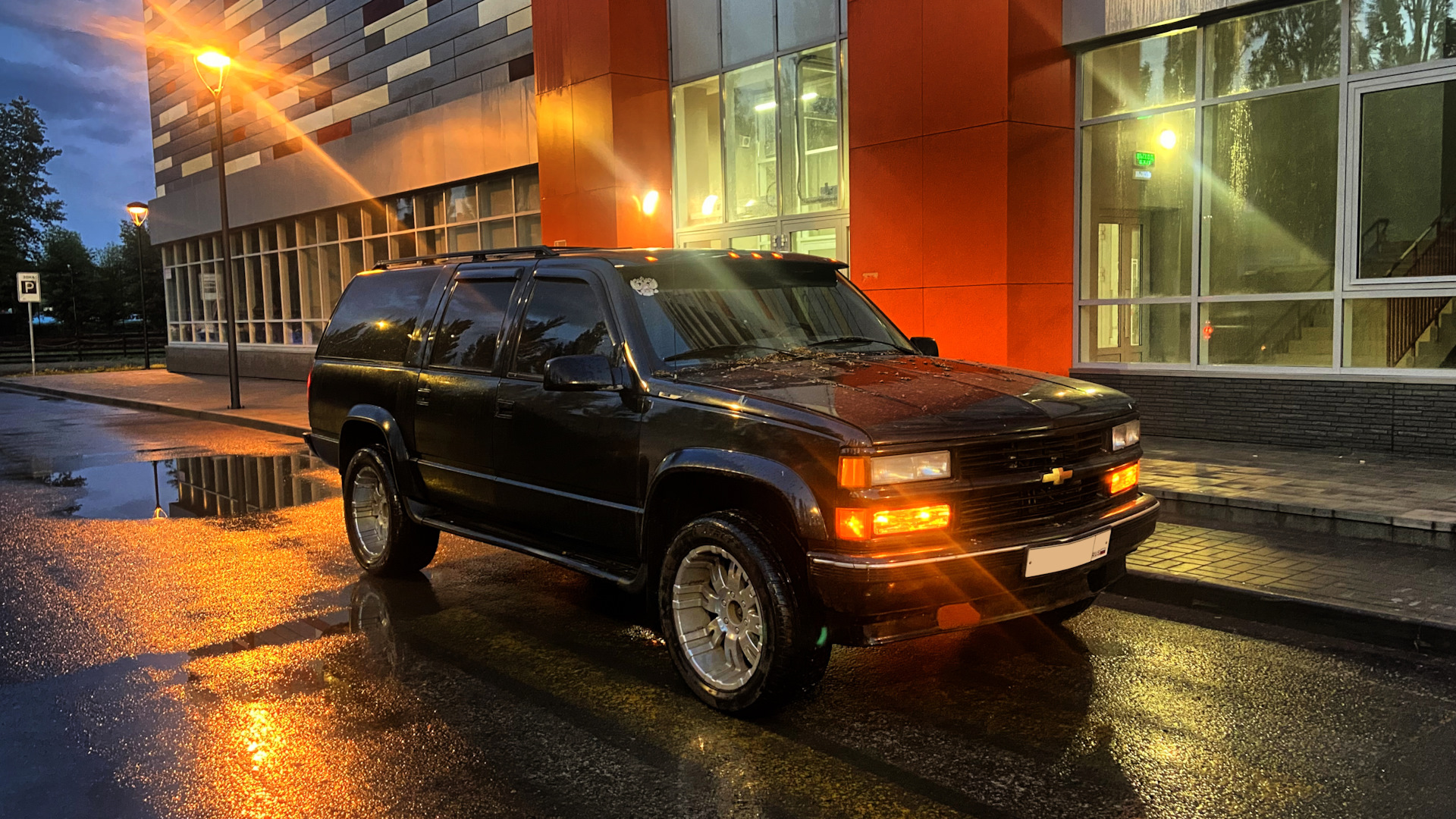 Chevrolet Suburban (9G) 5.7 бензиновый 1995 | V8 5.7L на DRIVE2