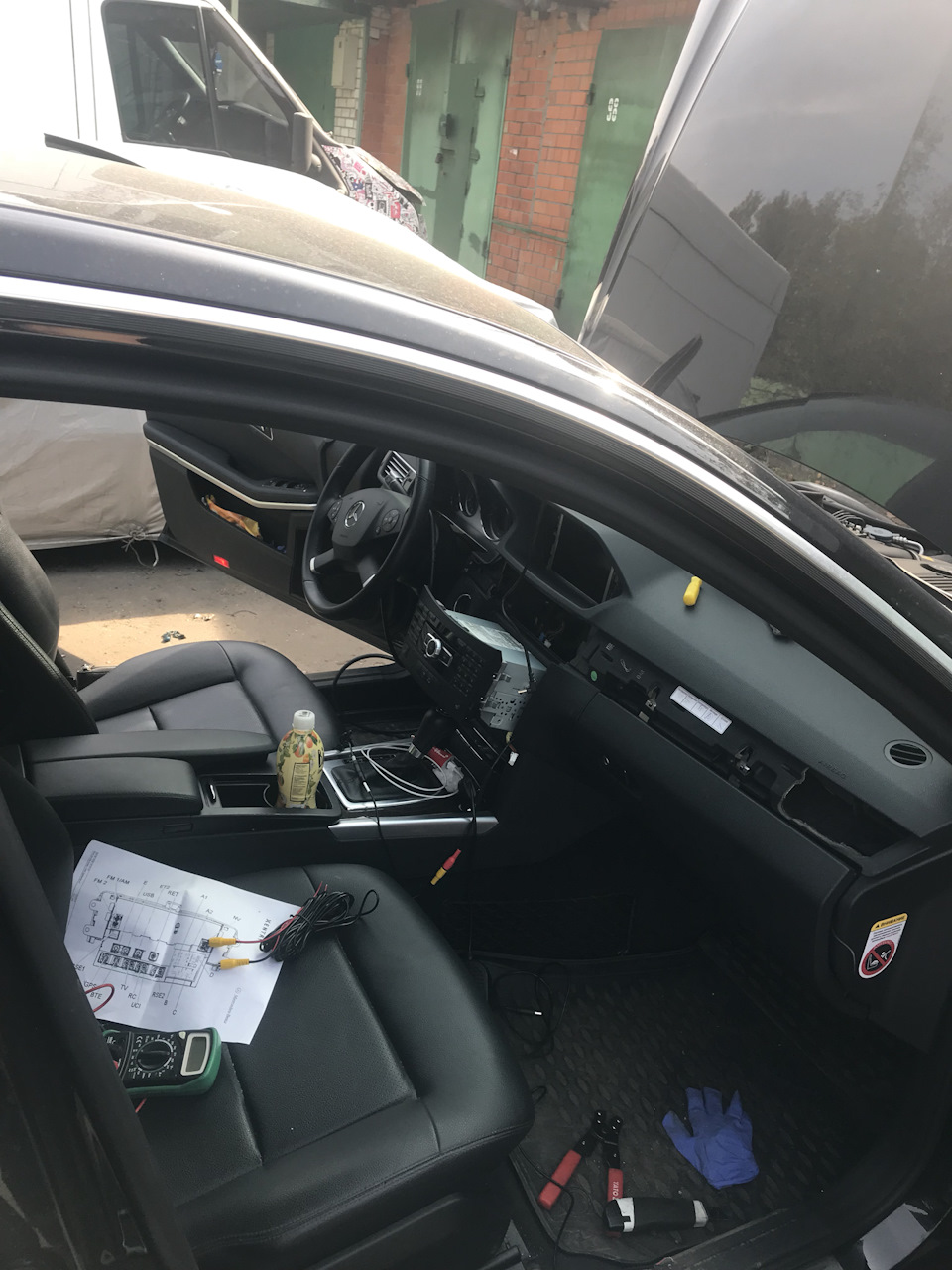 Фото в бортжурнале Mercedes-Benz E-Class (W212)