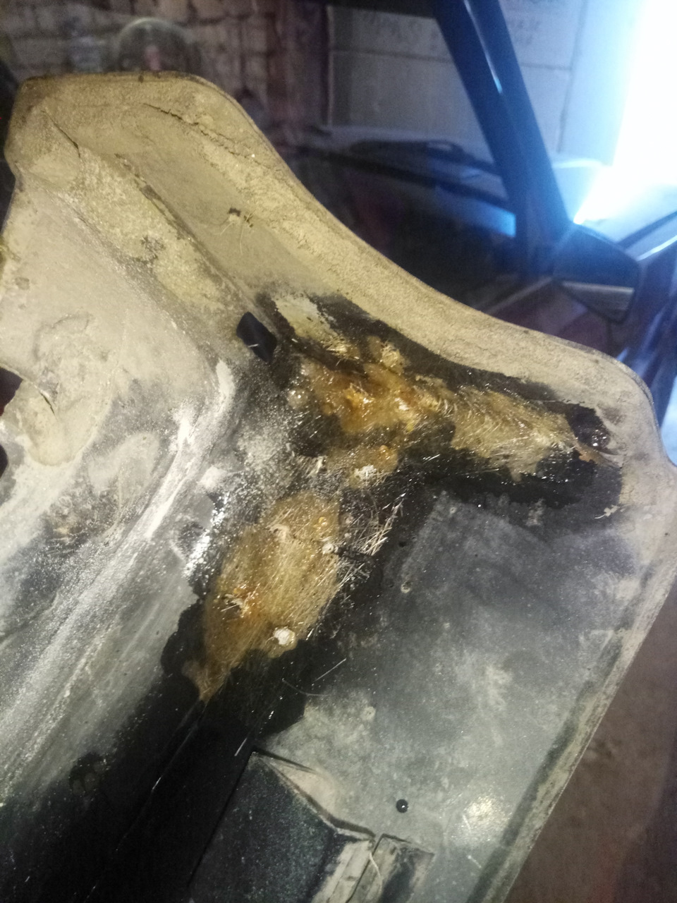 Термостат или первые морозы и холодно в салоне и стрелка на втором ...