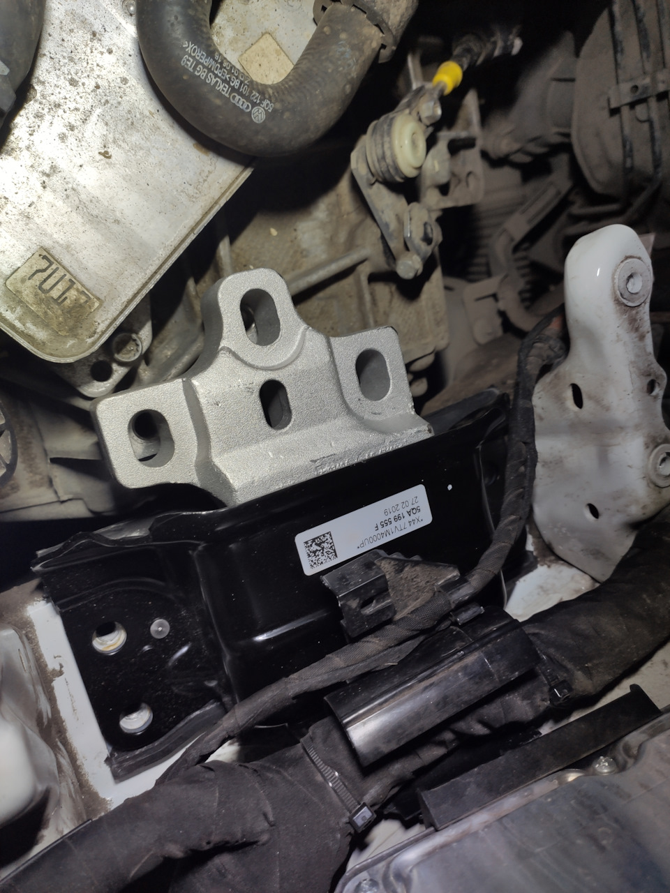 Фото в бортжурнале Skoda Kodiaq (1G). Запчасти на фото: 5QA199555F, 5QF122101