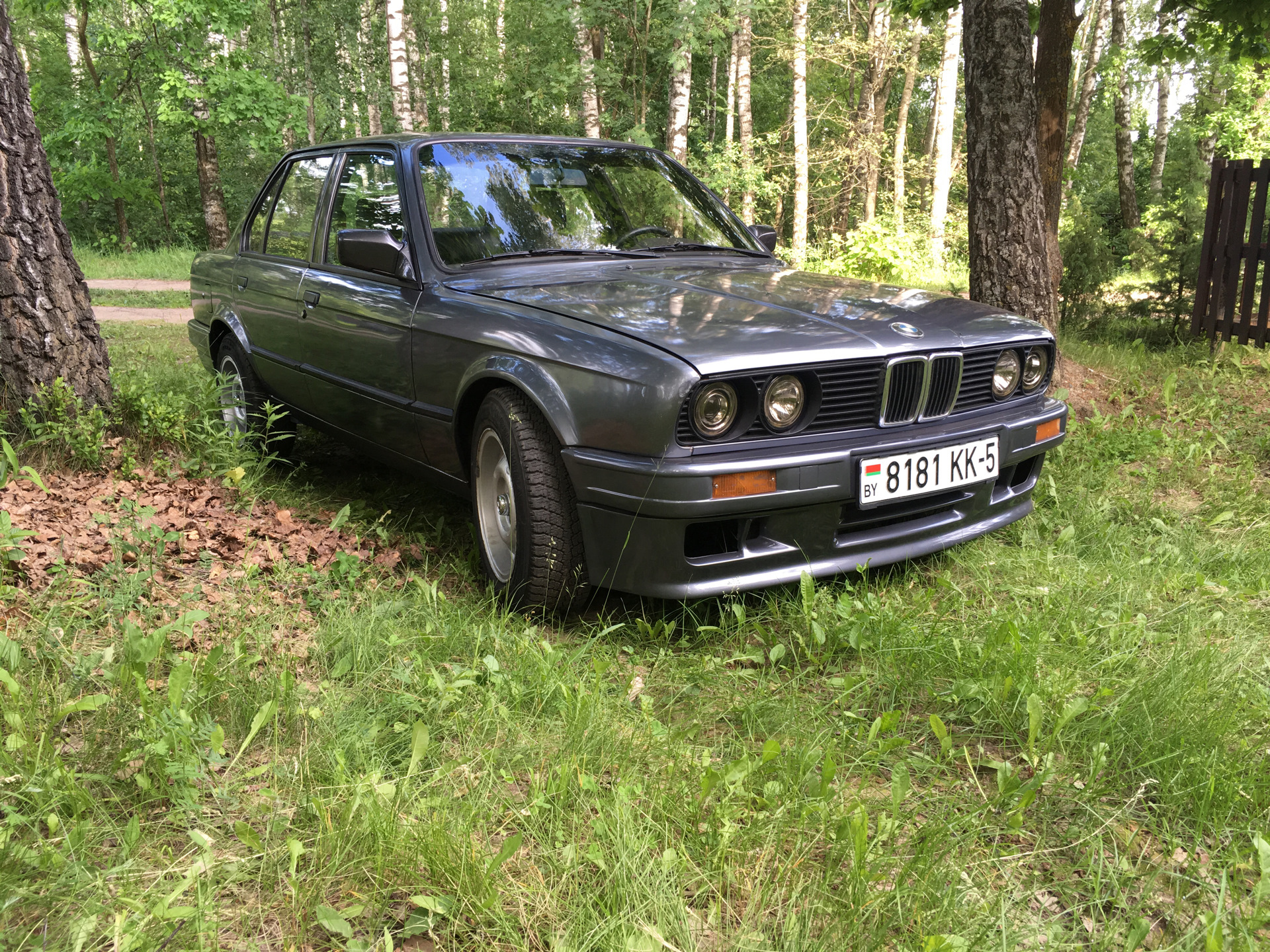 Бывшие 2 е. BMW 3 Series 1988. БМВ 3 серии 1988. BMW 3 серия, 1988. БМВ 3 серии 1988 года.