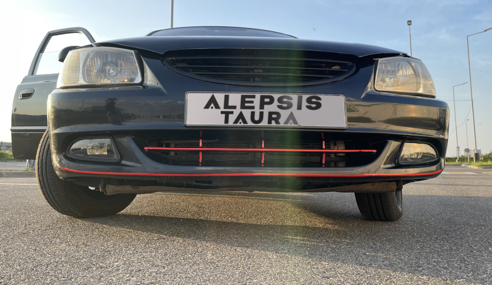 С далека нормально смотрится. — Hyundai Accent (2G)