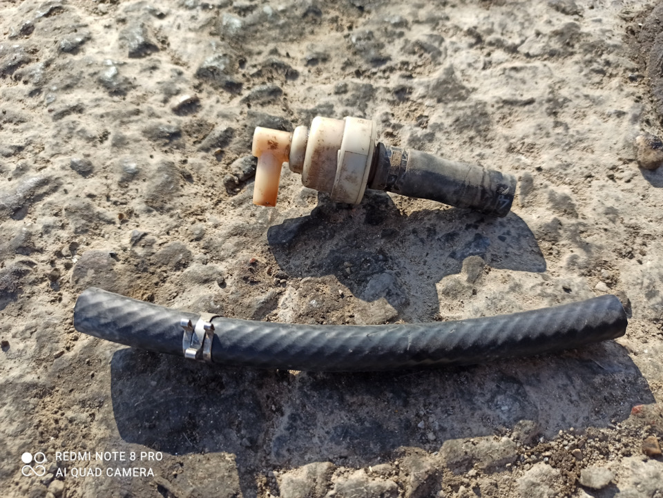 Удаление абсорбера — Mercedes-Benz E-class (W124), 2 л, 1992 года ...