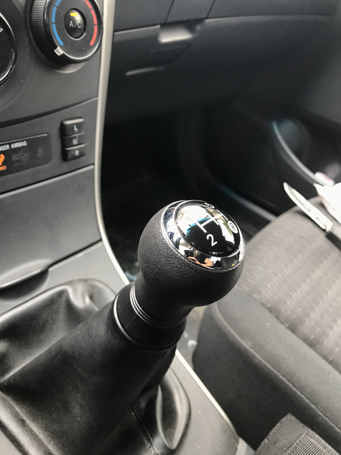 Как снять мкпп тойота королла 150 Ручка мкпп, а китайцы молодцы) - Toyota Corolla (140/150), 1,6 л, 2007 года аксе