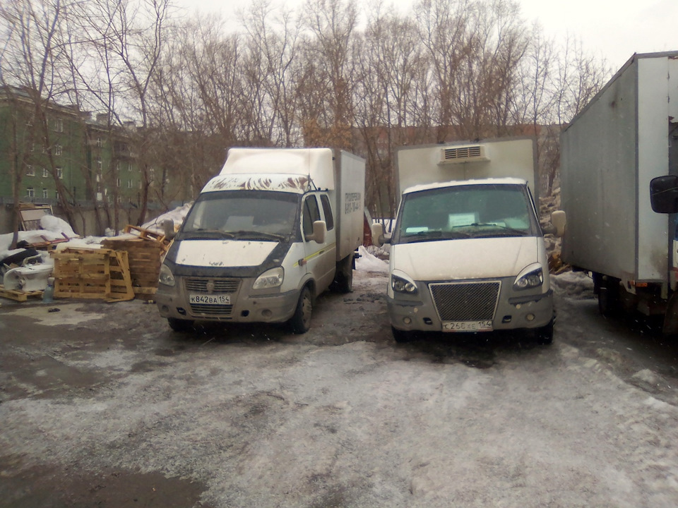 Замена шкворней и новая решетка — ГАЗ Газель, 2,5 л, 2006 года | своими ...