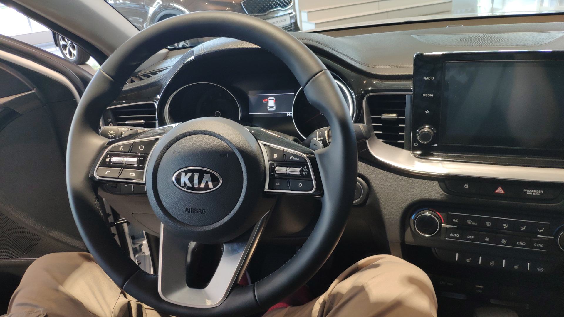 Kia k5 руль 2020