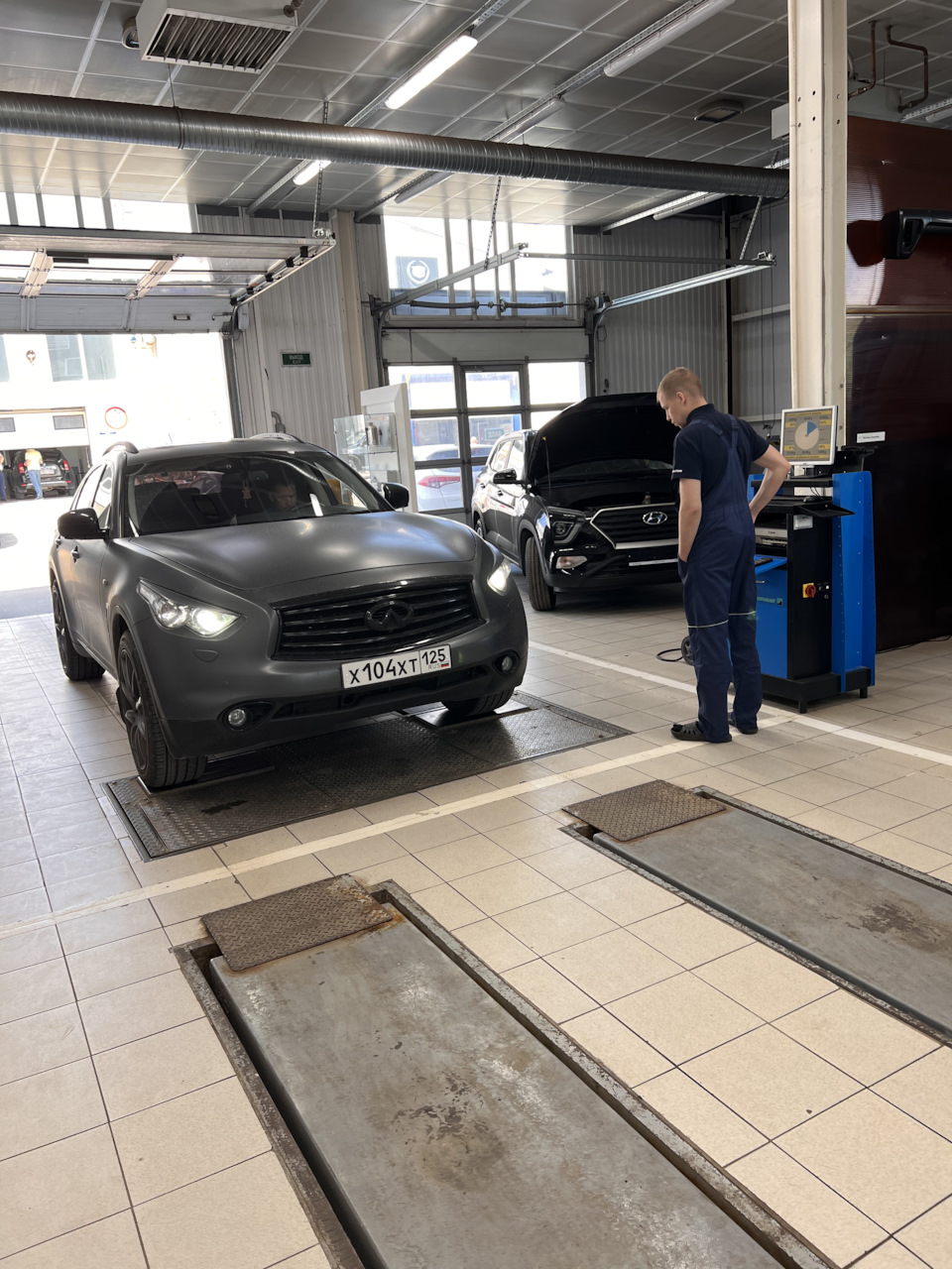 Диагностика передних амортизаторов. Вибростенд — Infiniti FX (2G), 3,7 ...