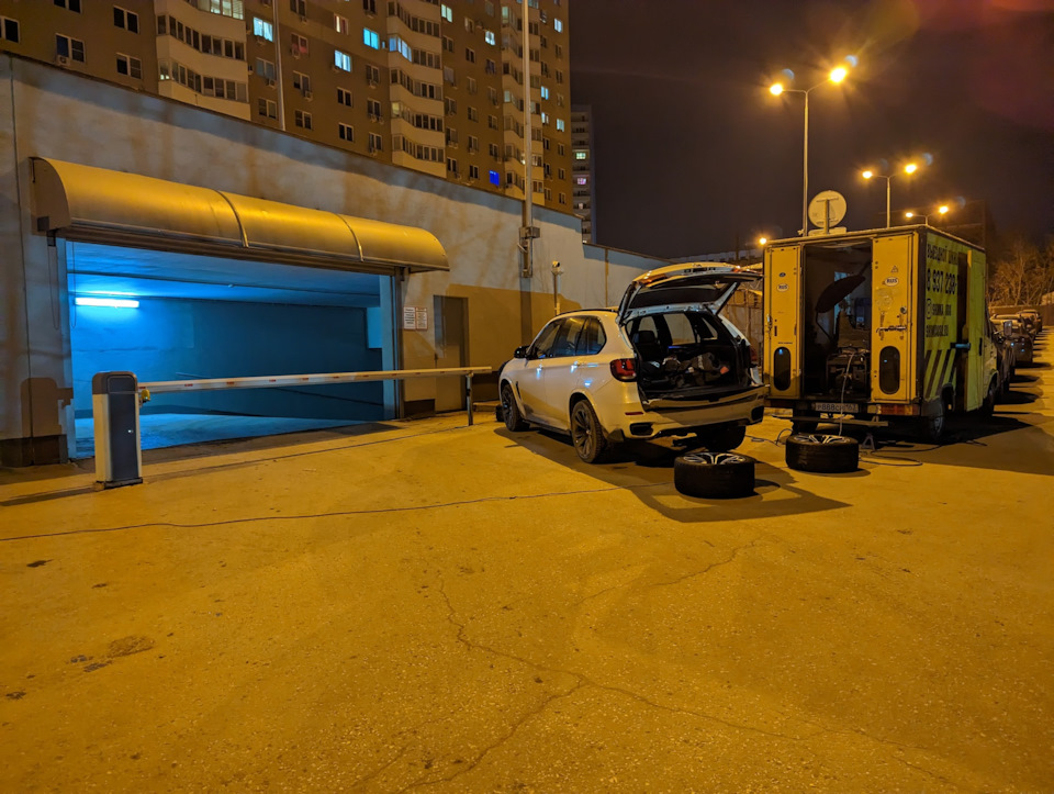 Неожиданно переобул тапки — BMW X5 (F15), 3 л, 2014 года | другое | DRIVE2