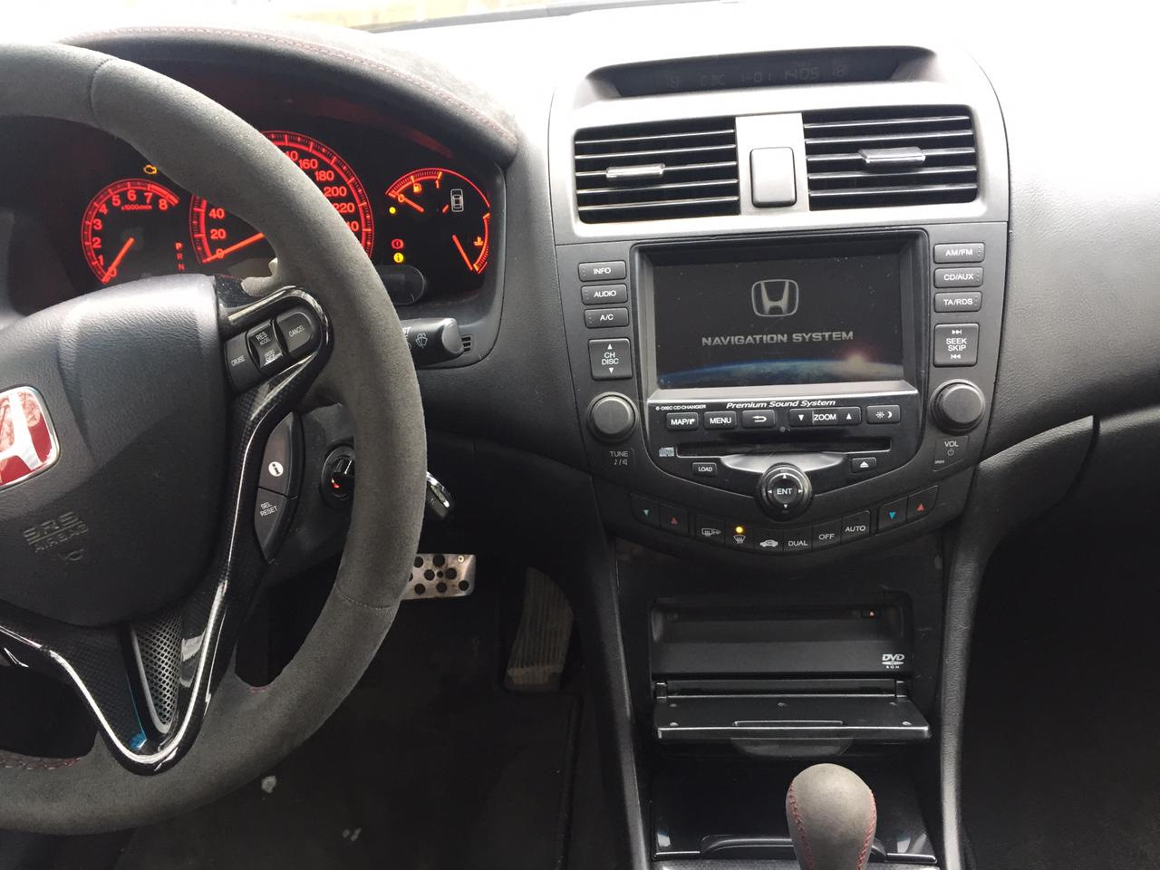 Honda Accord 2006 г интернави Yatour