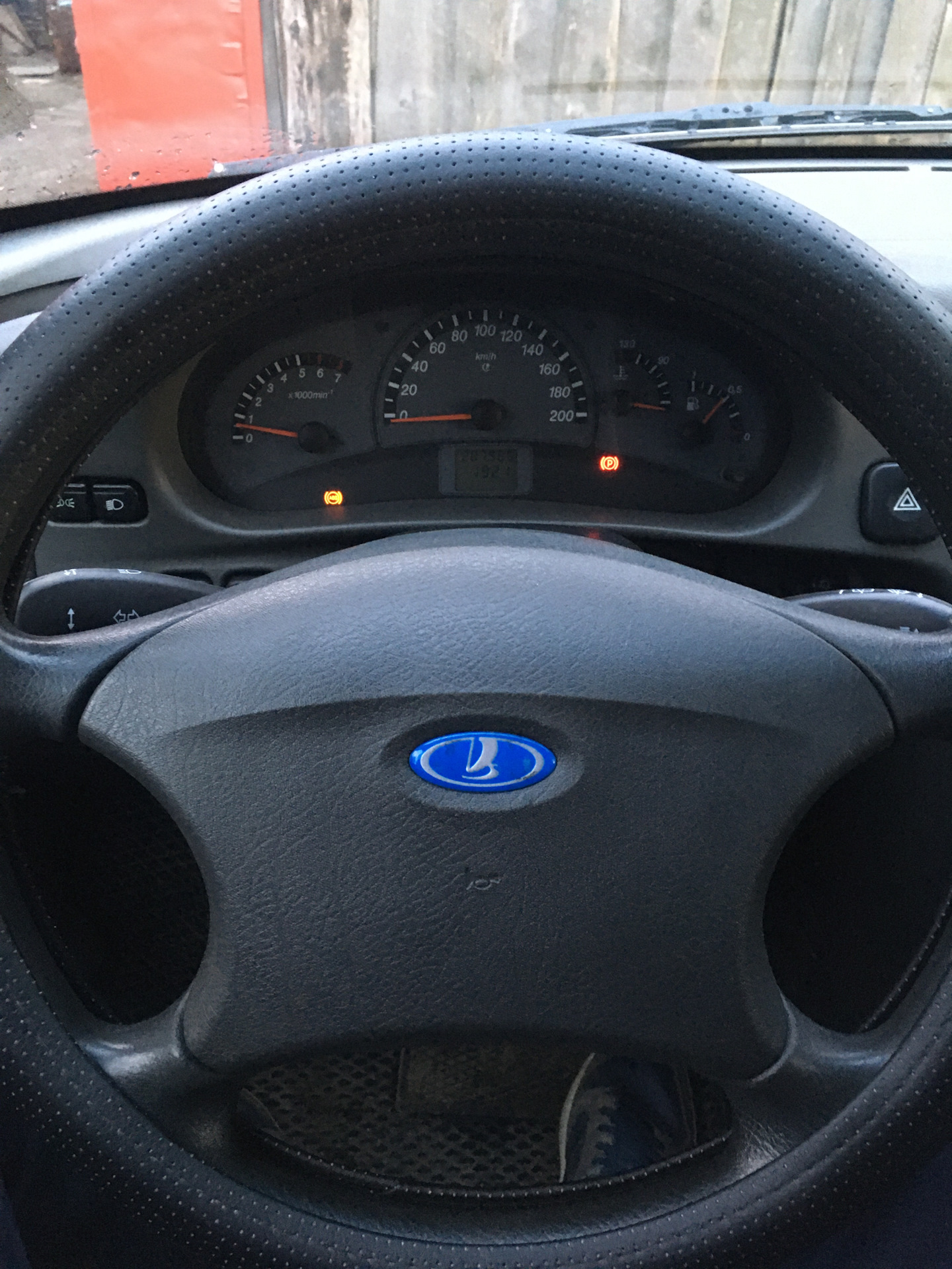 Руль калина на ваз 2110 — Lada 21104, 1,6 л, 2006 года | запчасти | DRIVE2