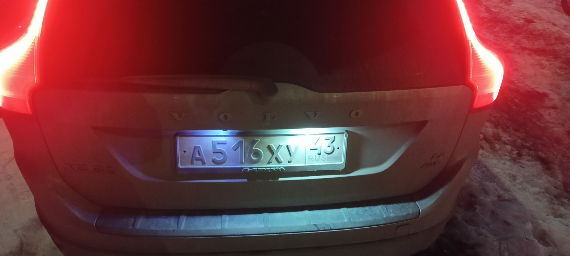 #11 Подсветка номера — Volvo XC60 (1G), 2,4 л, 2009 года | стайлинг ...