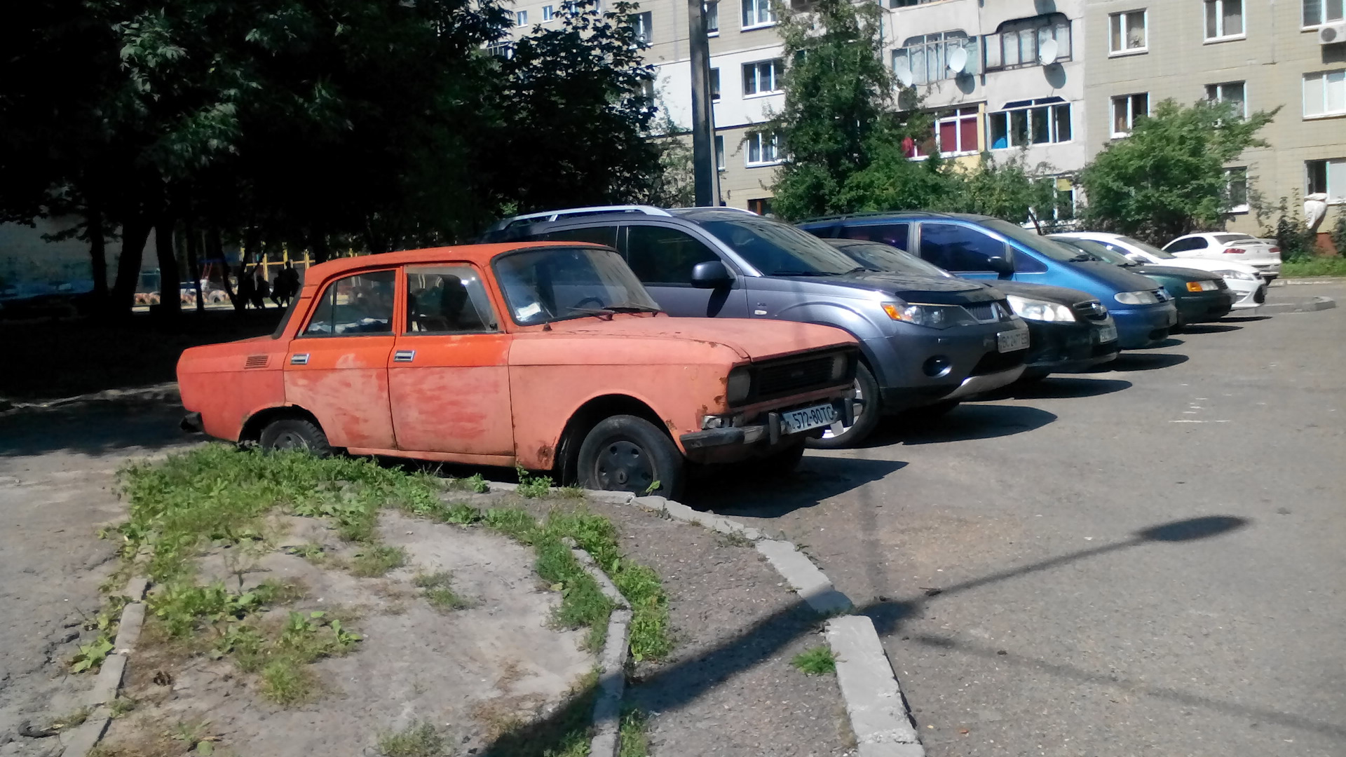 брошенные автомобили в санкт петербурге