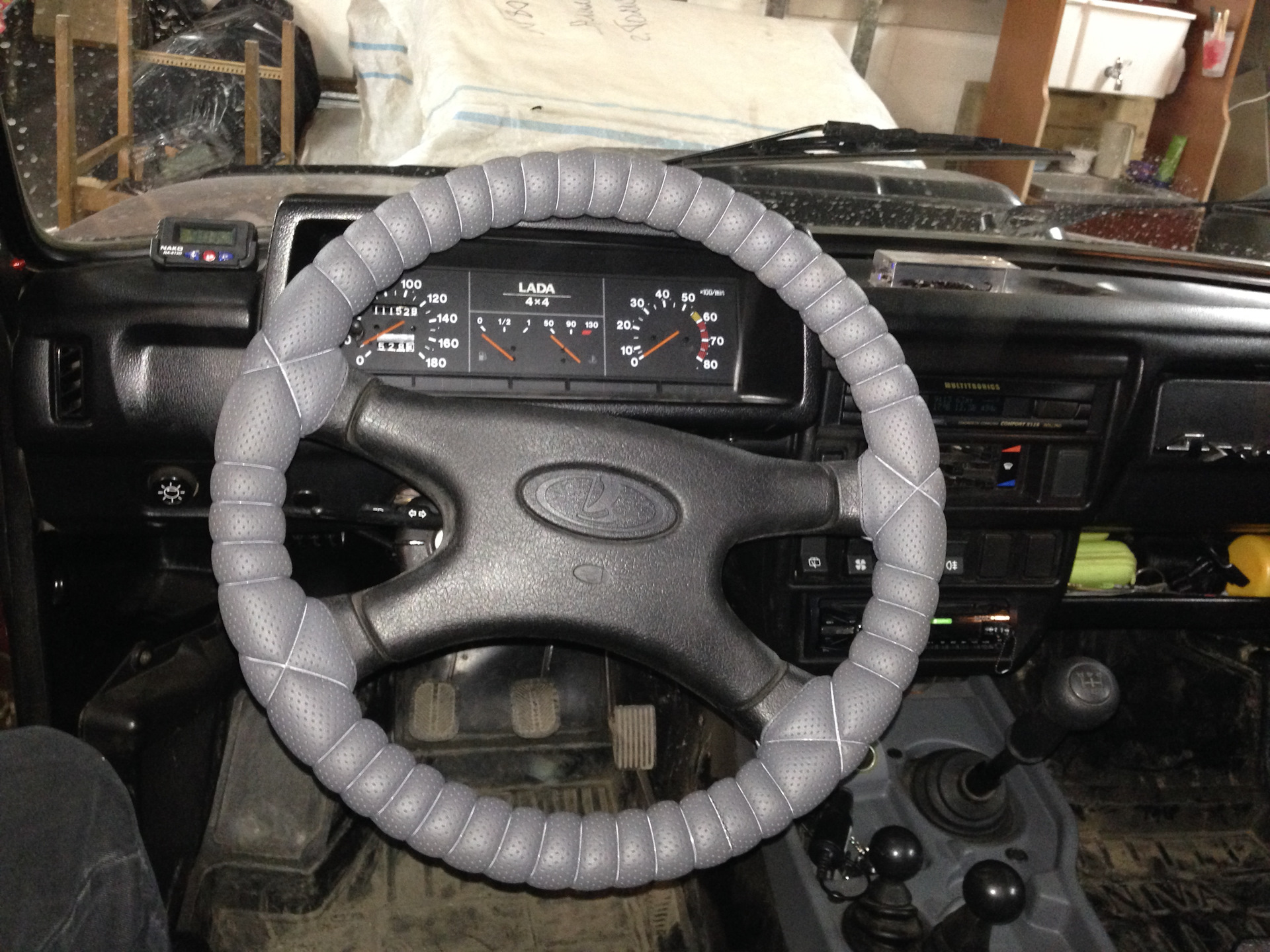 Отзыв по оплетке руля — LADA 4x4 5D, 1,7 л., 2006 года | видео | DRIVE2