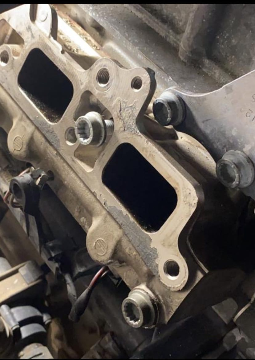 Hyundai ай 40 чистка кондиционера. дренаж кондиционера volvo xc70 2006. 4 tsi заслонки впускного коллектора. дренажное отверстие bmw g30. 1,8 tsi без впускного коллектора.