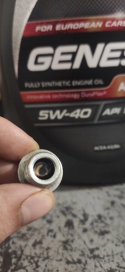 Лукойл Genesis или Роснефть Magnum — Lada Гранта, 1,6 л, 2013 года ...