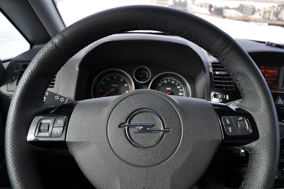 Товарищи! Че за кнопка под педалью газа? — Сообщество «DRIVE2 Audi Club ...