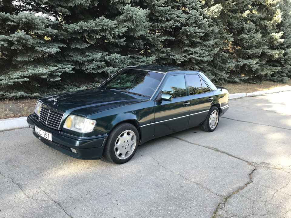 Mercedes-Benz E-class (W124) 2.5 дизельный 1994 2.5 turbodiesel на DRIVE2