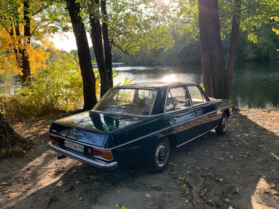 Мерседес W 115 — Mercedes-Benz W115, 2,2 л, 1973 года | фотография | DRIVE2