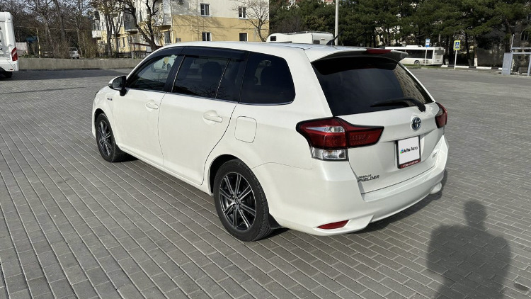 Toyota Corolla Fielder Hybrid 1.5 гибридный 2015 | на DRIVE2