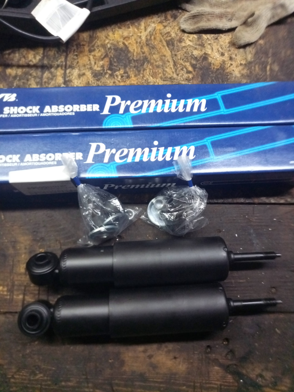 あつ Замена передних амортизаторов — ZX Landmark, 2,4 л, 2008 года