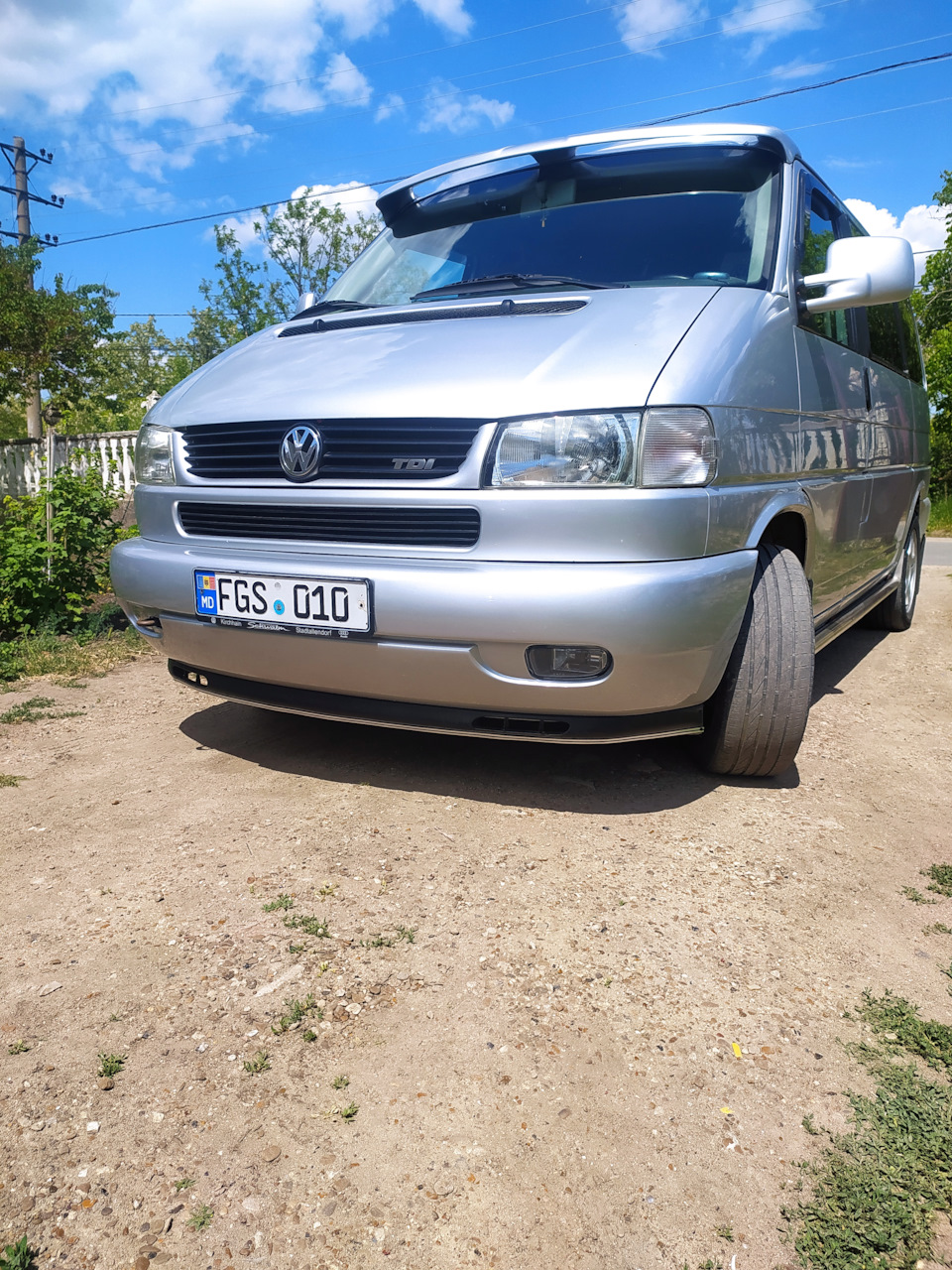 Губа, юбка на бампер — Volkswagen Multivan (T4), 2,5 л, 2002 года | своими  руками | DRIVE2