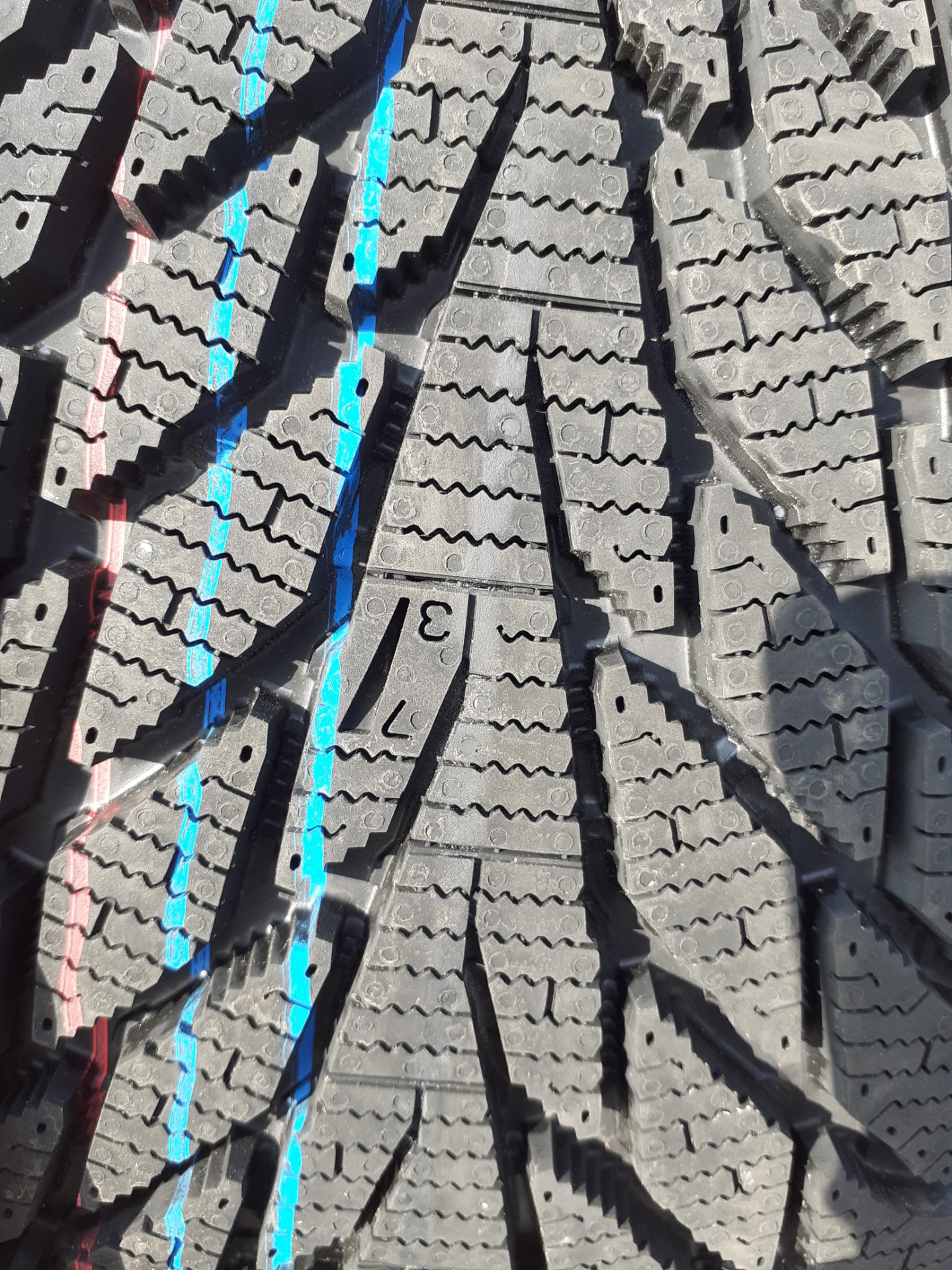 Зима отзывы. Cordiant Winter Drive 215/65 r16. Cordiant (Кордиант) Winter Drive 2. Cordiant Winter Drive 215/65 r16 102t. Cordiant Winter Drive 2.