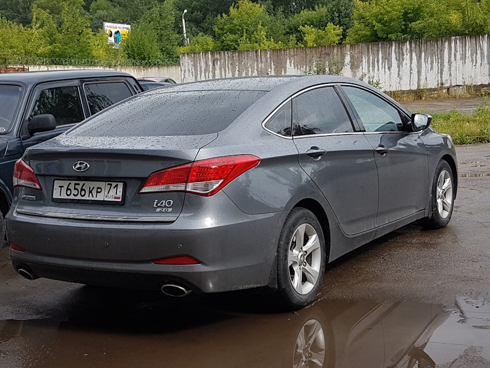 Серая 40. Hyundai i40 серый. Хендай ай 40 серая. I40 серый тонированный. Хендай серый 216 номер.