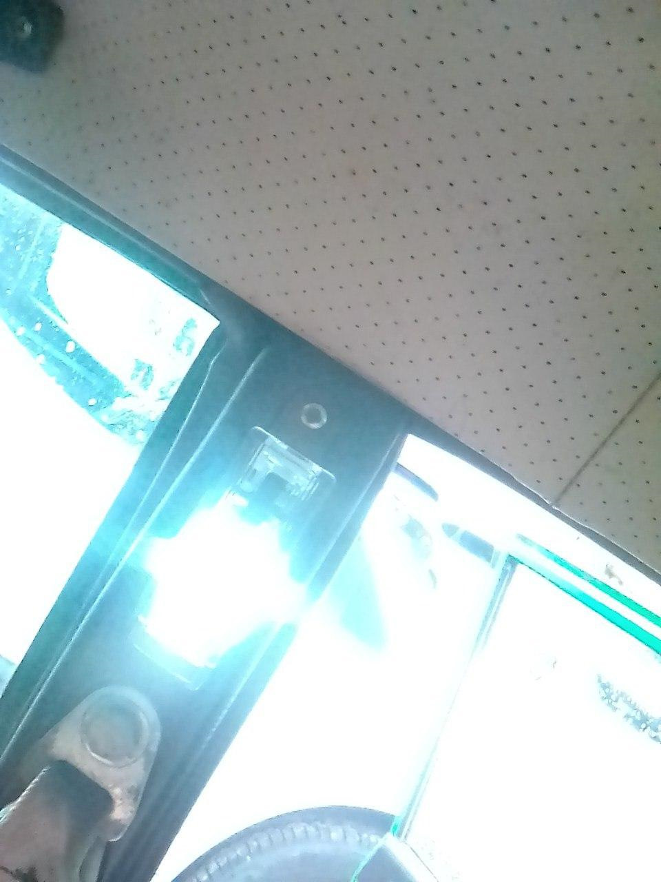 Свет салона и герметик под лобовое стекло. — ИЖ 2125, 1,5 л, 1981 года ...