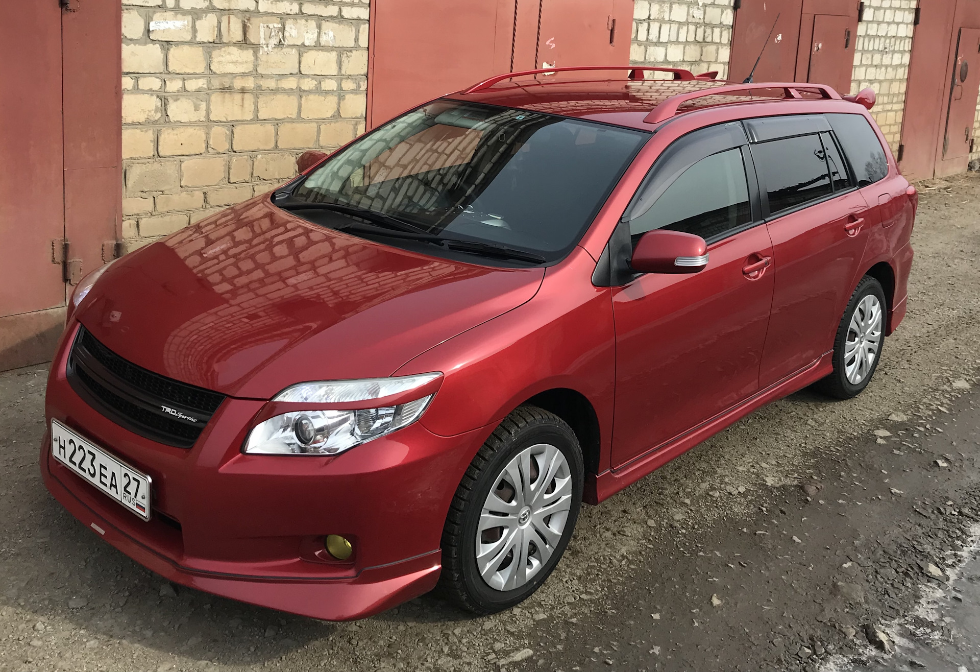 Toyota Corolla Fielder 2010 универсал