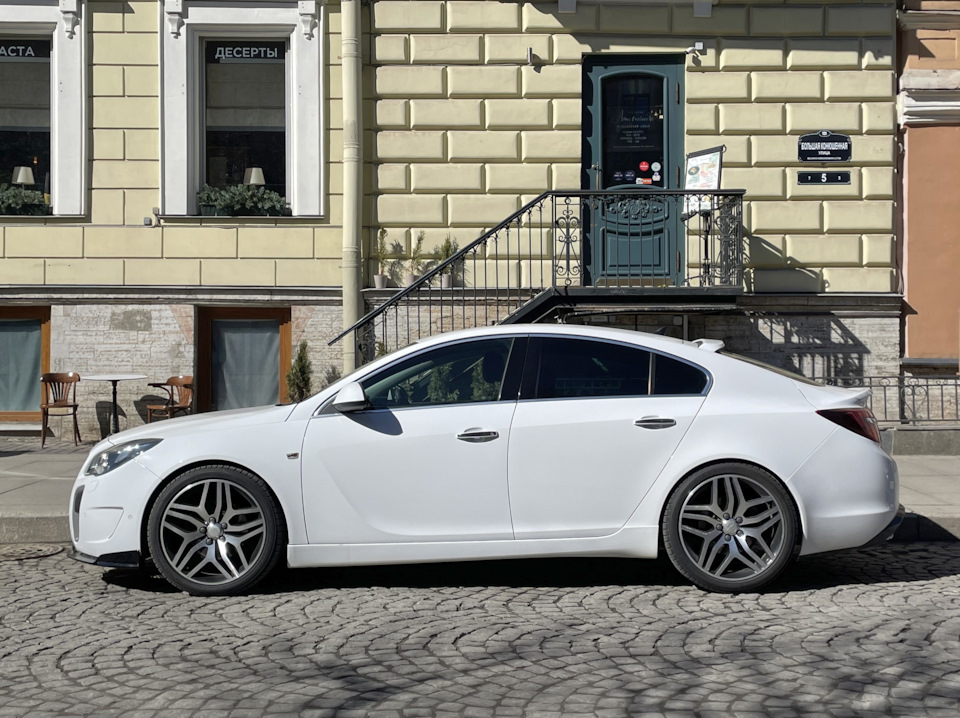 Фото в бортжурнале Opel Insignia (1G)