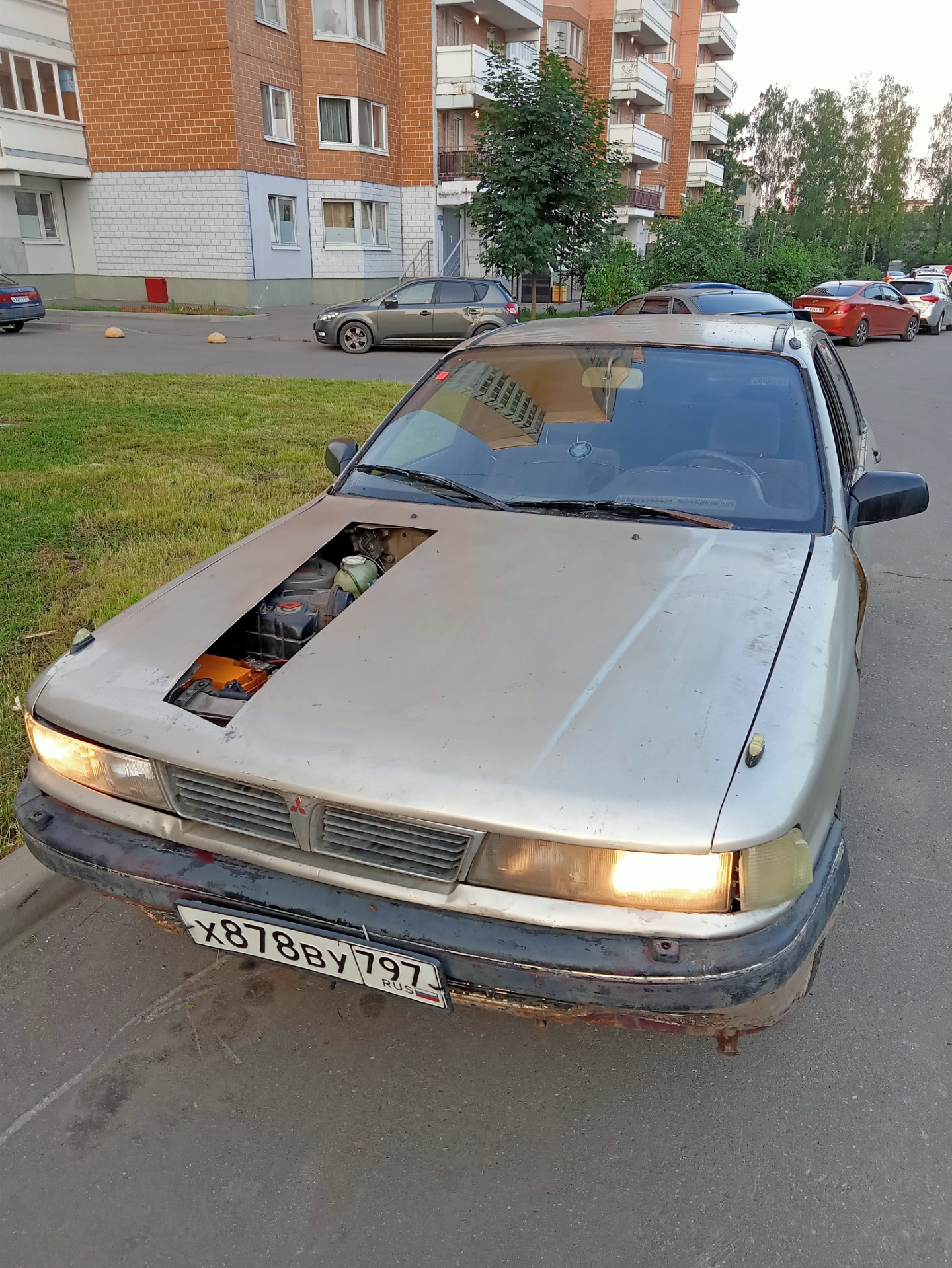 Зомби мод ч.2 — Mitsubishi Galant (6G), 2 л, 1989 года | стайлинг | DRIVE2