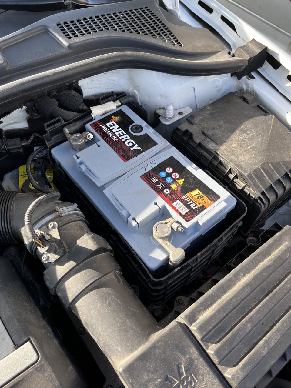Новый аккумулятор — Skoda Superb Mk2, 1,8 л, 2014 года | аксессуары ...
