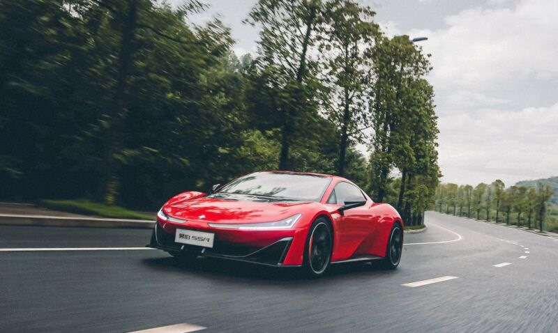 Китайский электрический гиперкар марка фото Двери в стиле Lamborghini и 1,9 секунды до ста: на рынок выходит китайский супер