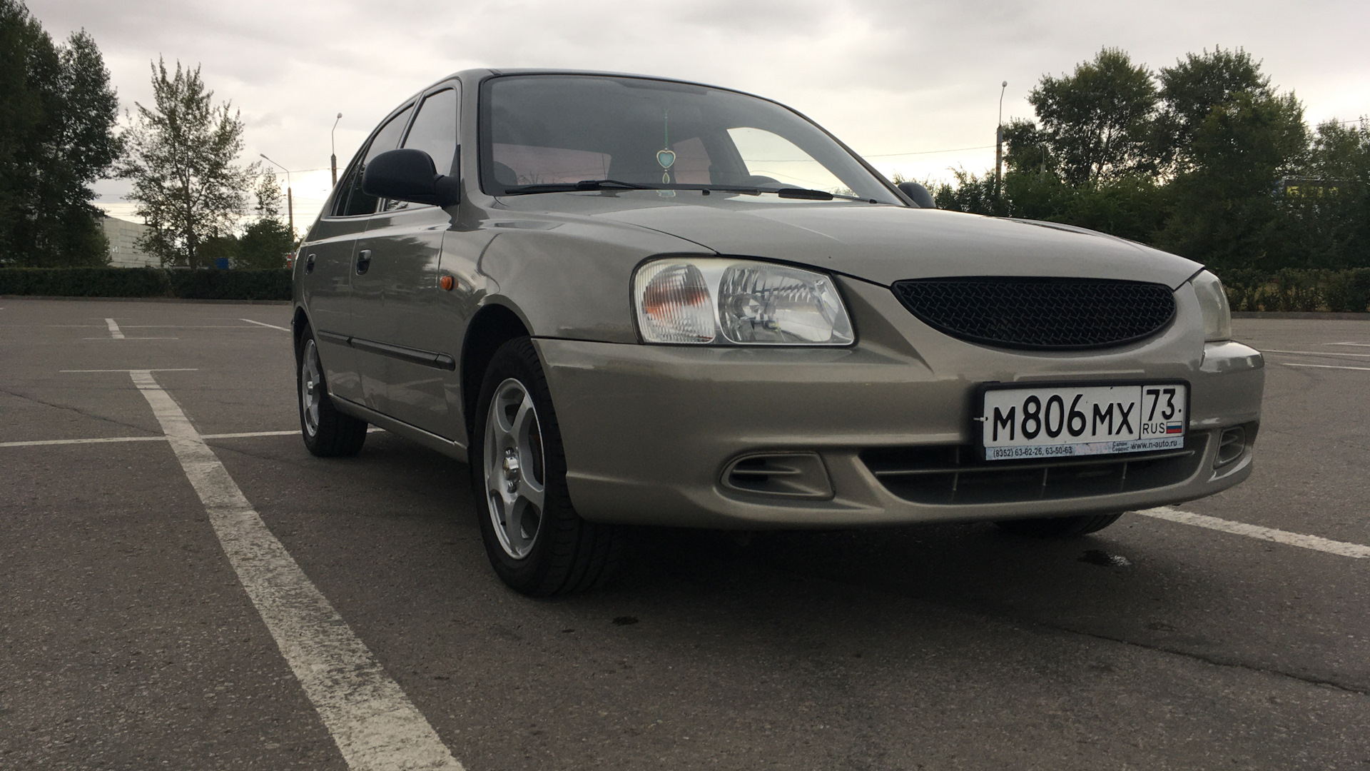 Хендай акцент 2010 года. Hyundai Accent 2010. Хендай акцент 2010. 185 70 Хендай акцент. Hyundai Accent 2023.