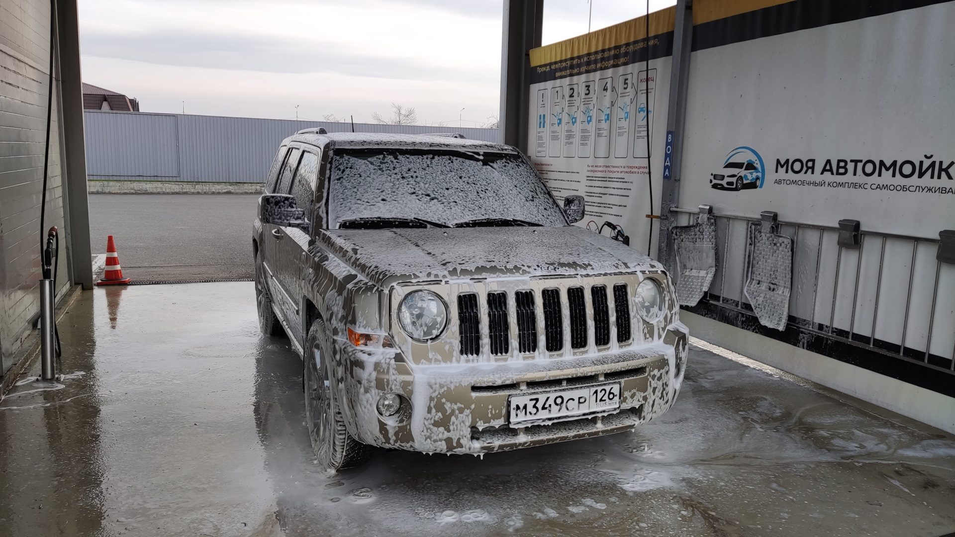 Jeep Liberty 2.4 бензиновый 2010 | Монтесума на DRIVE2