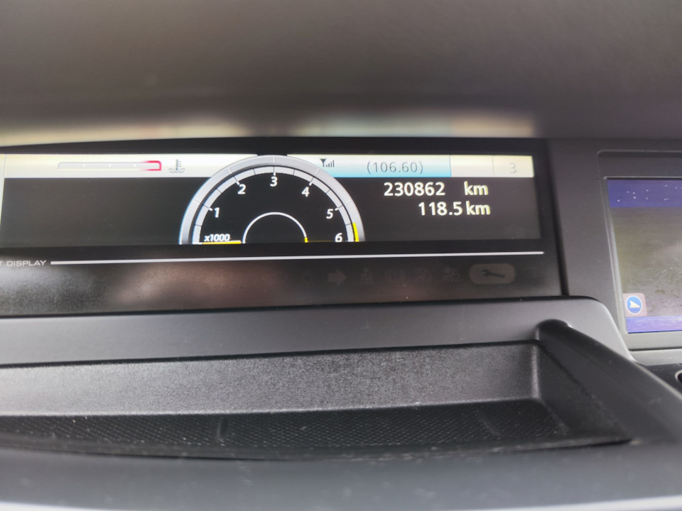 Самопроизвольный сброс бортового компьютера и оболочки спидометра. — DRIVE2