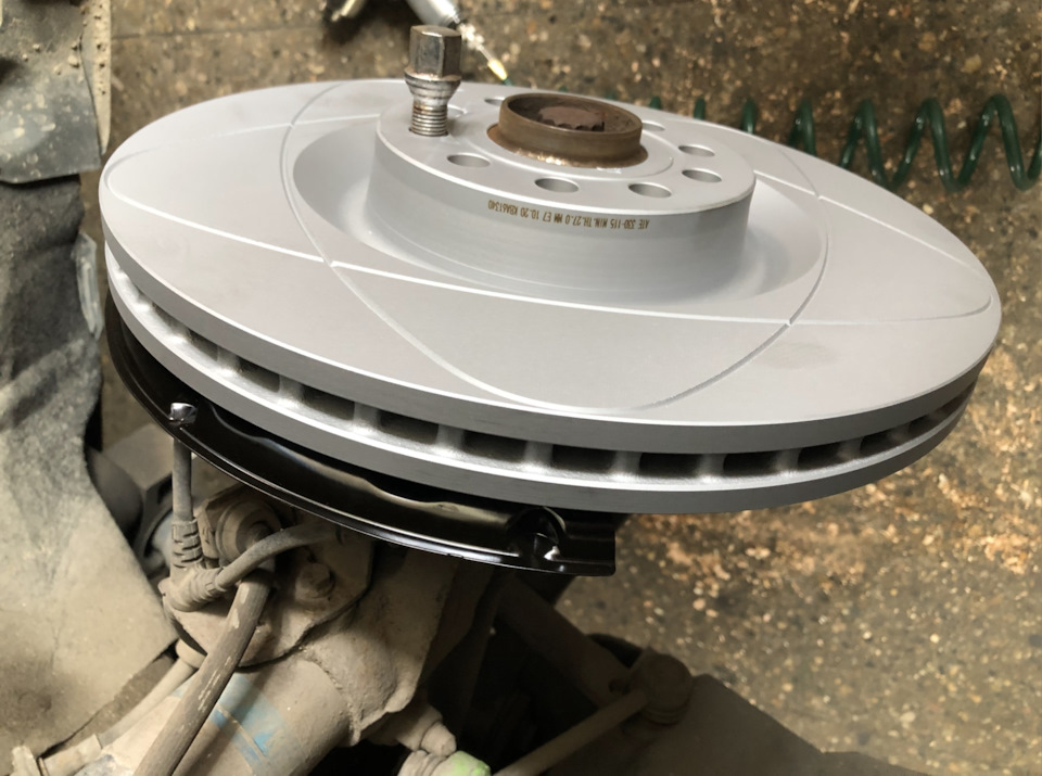 Фото в бортжурнале Skoda Octavia RS A5 Mk2. Запчасти на фото: TR270