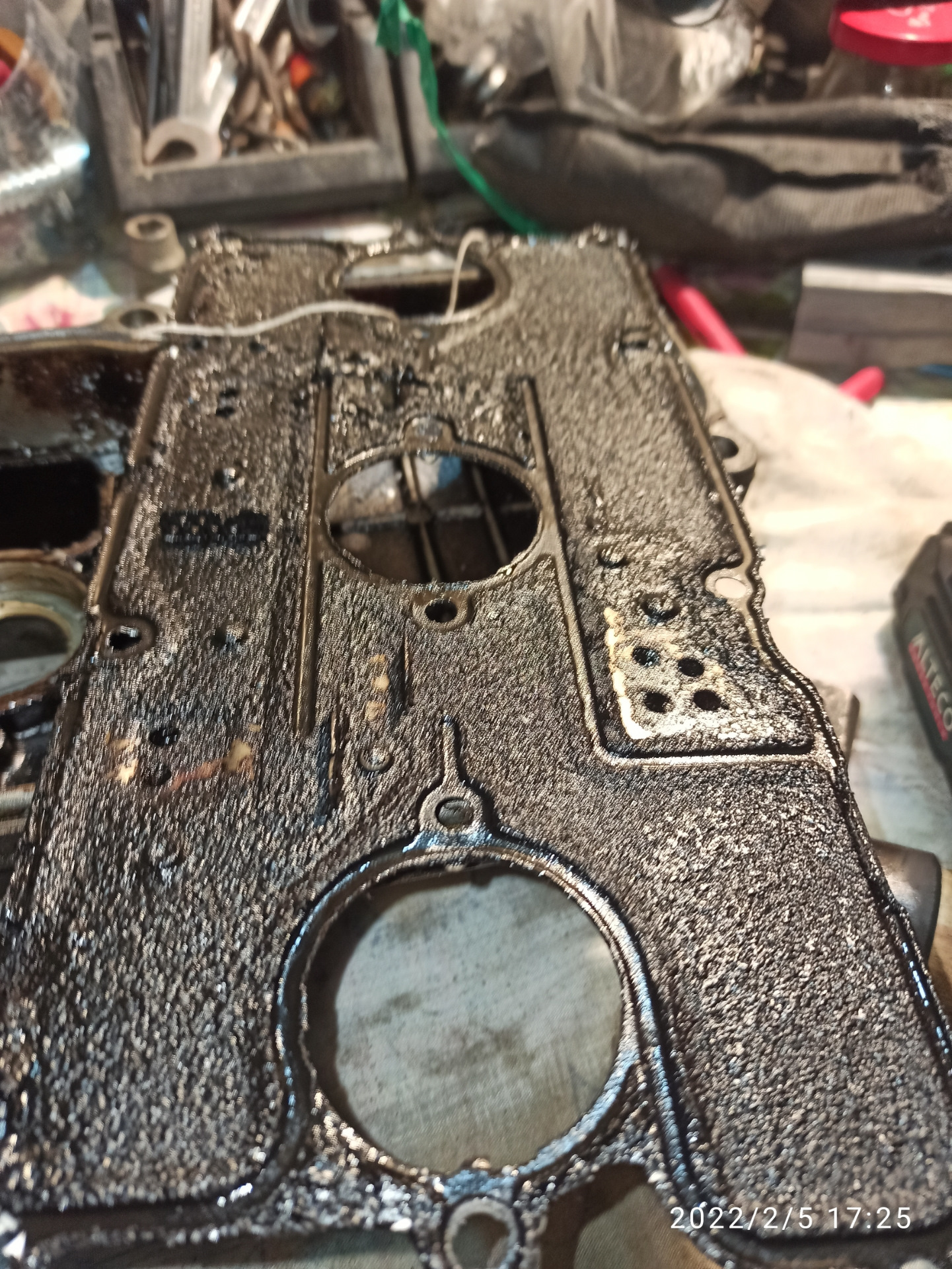 Чистка маслоотделителя на дальней голове. — Toyota Highlander (XU20), 3 ...