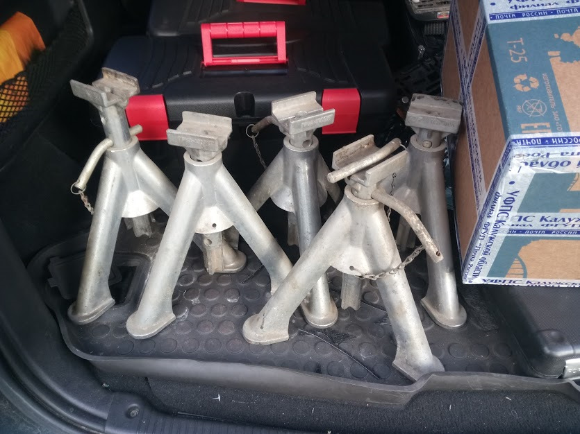 Подпорки для авто — Lada 4x4 3D, 1,7 л, 1998 года | другое | DRIVE2