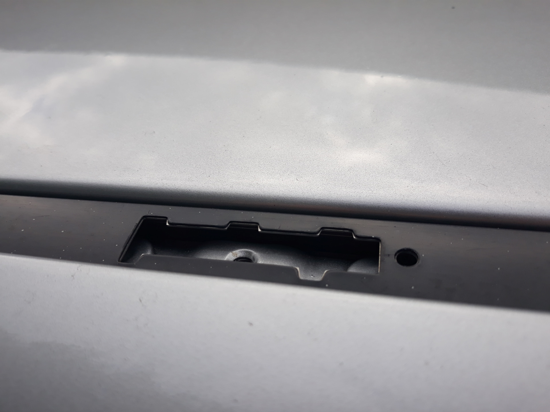Заглушки на молдинги крыши — Mazda 323 VI, 1,8 л, 1999 года | запчасти ...