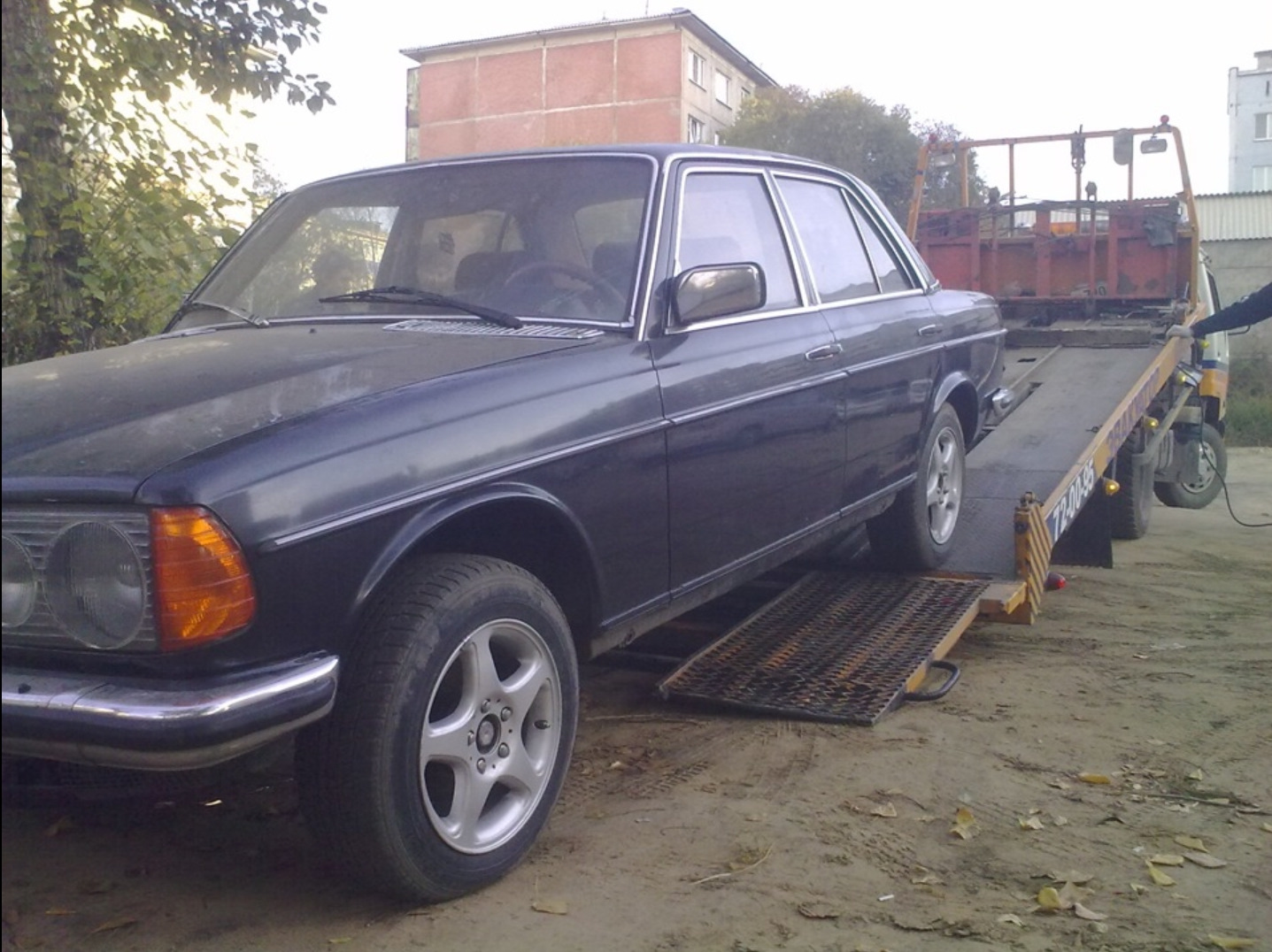 10 — Mercedes-Benz W123, 2,8 л, 1984 года | покупка машины | DRIVE2