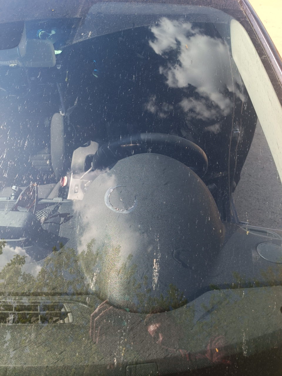 Нужен совет по лобовому стеклу — Renault Megane III, 1,5 л, 2015 года ...