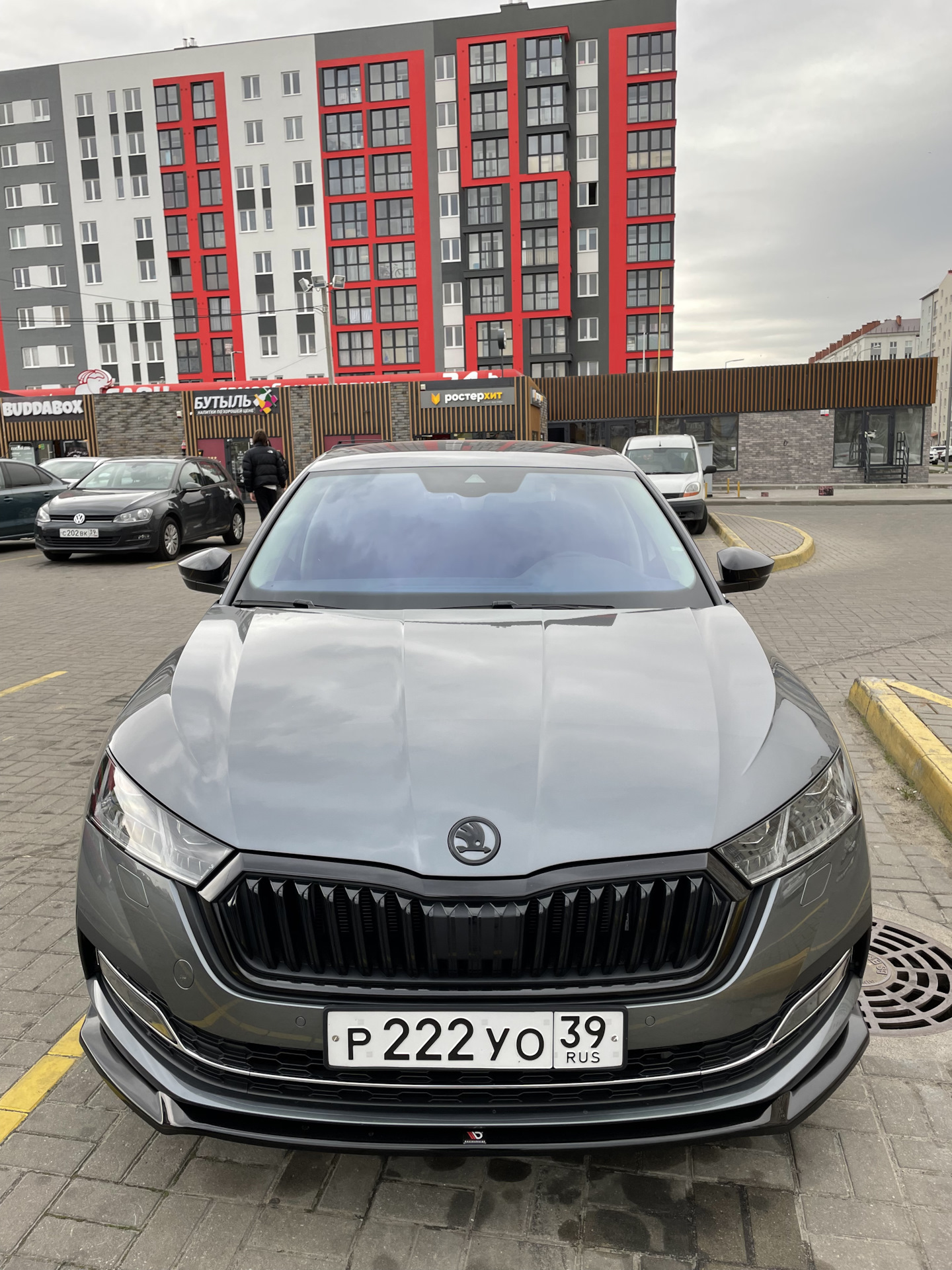 Атермальная плёнка хамелеон на лобовое стекло шкодины 😎 — Skoda Octavia A8  Mk4, 1,4 л, 2020 года | стайлинг | DRIVE2